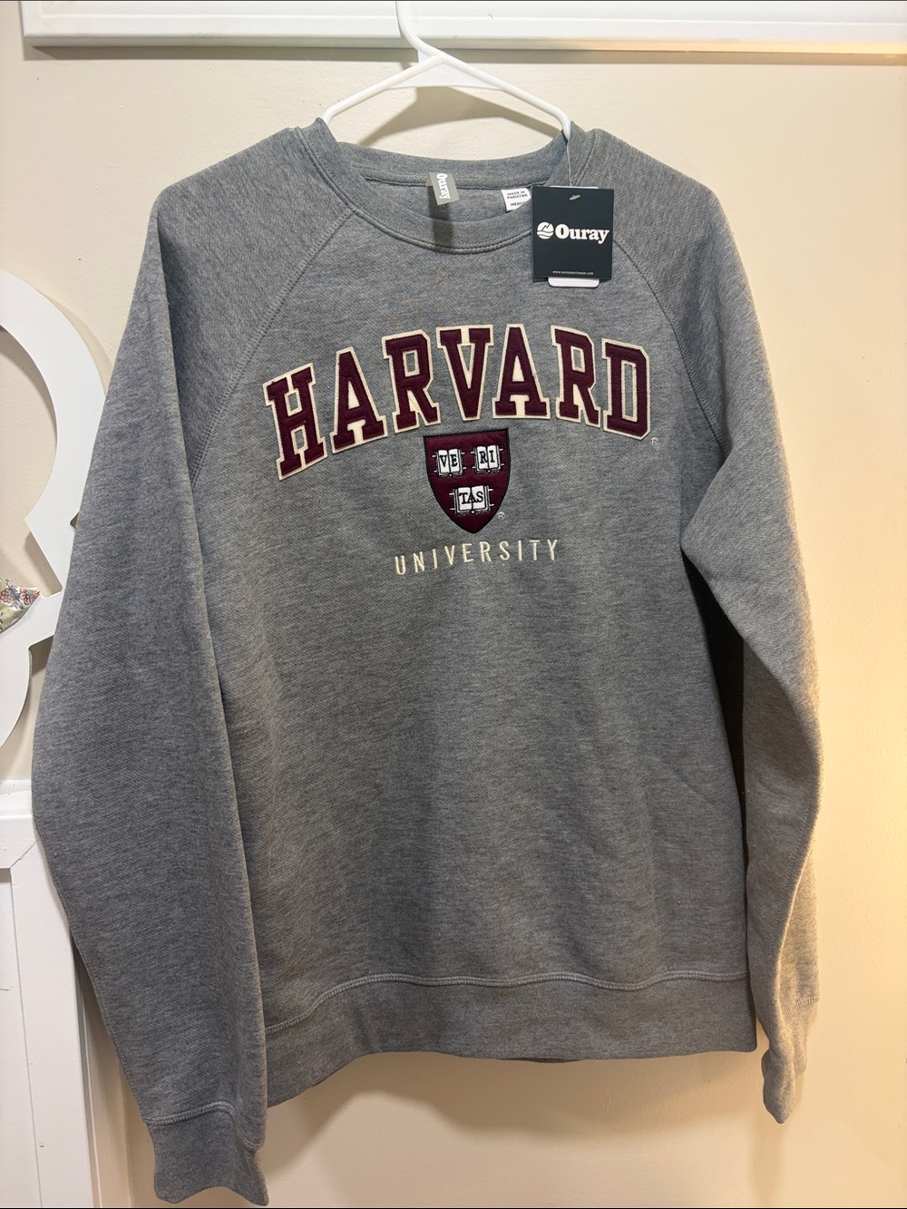 Oura Gray Crewneck Sweatshirt with Maroon Harvard Appliqué